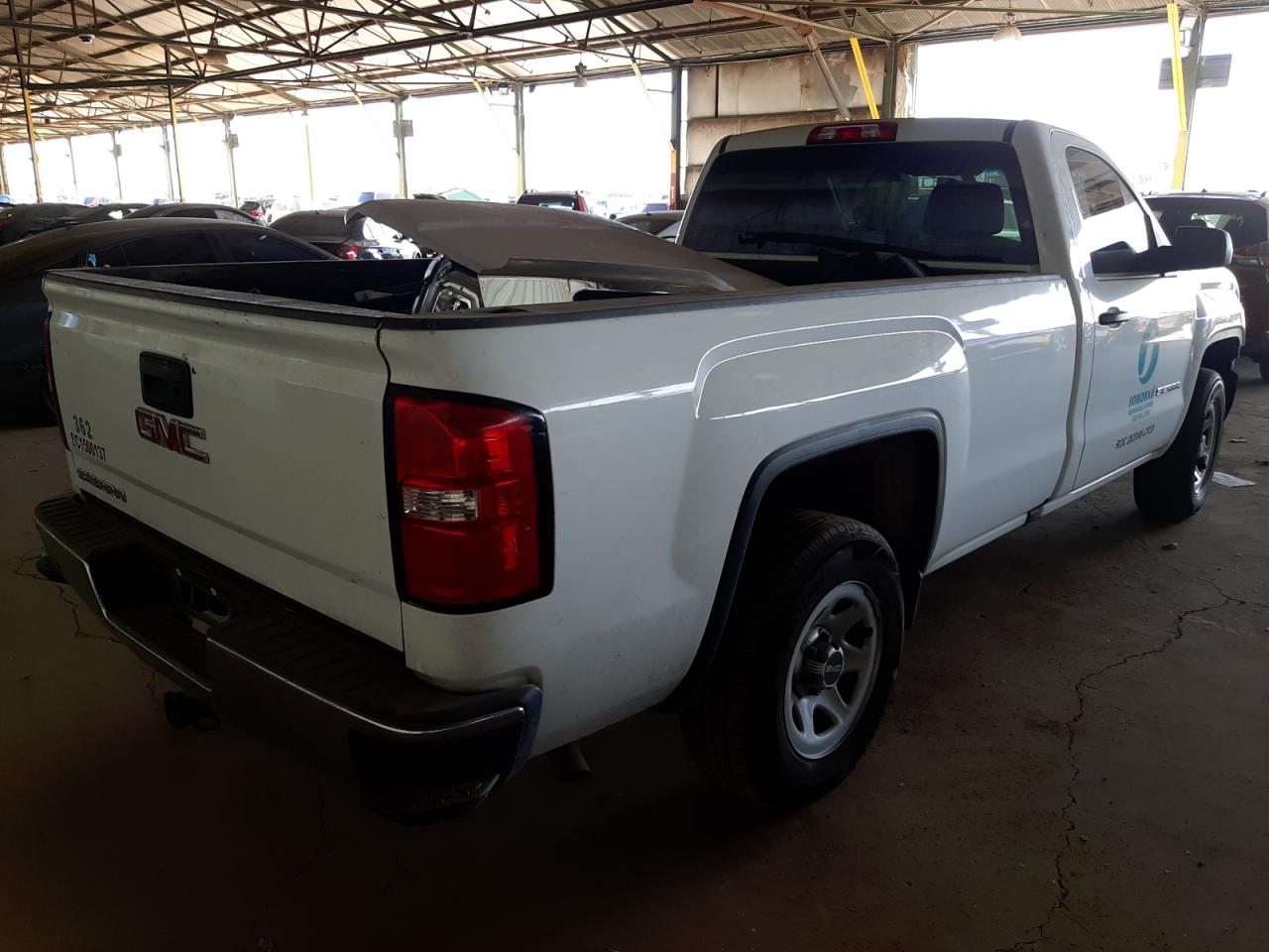 Photo 4 from auction – 2017 GMC SIERRA C15 with VIN 1GTN1LEC2HZ903846