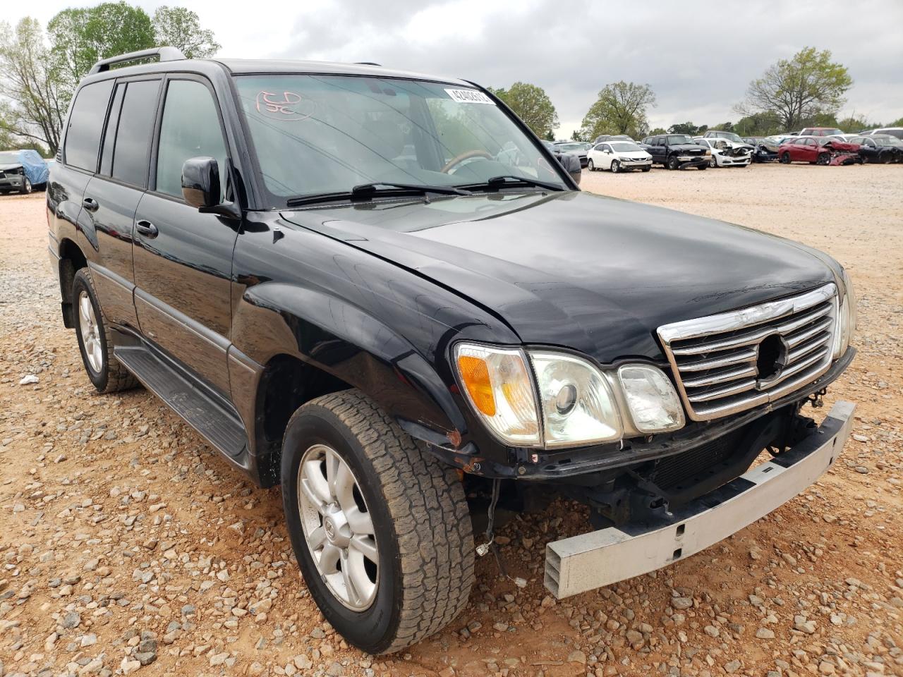 LEXUS LX 470 2004 with VIN JTJHT00W943538583 - Photo from auction