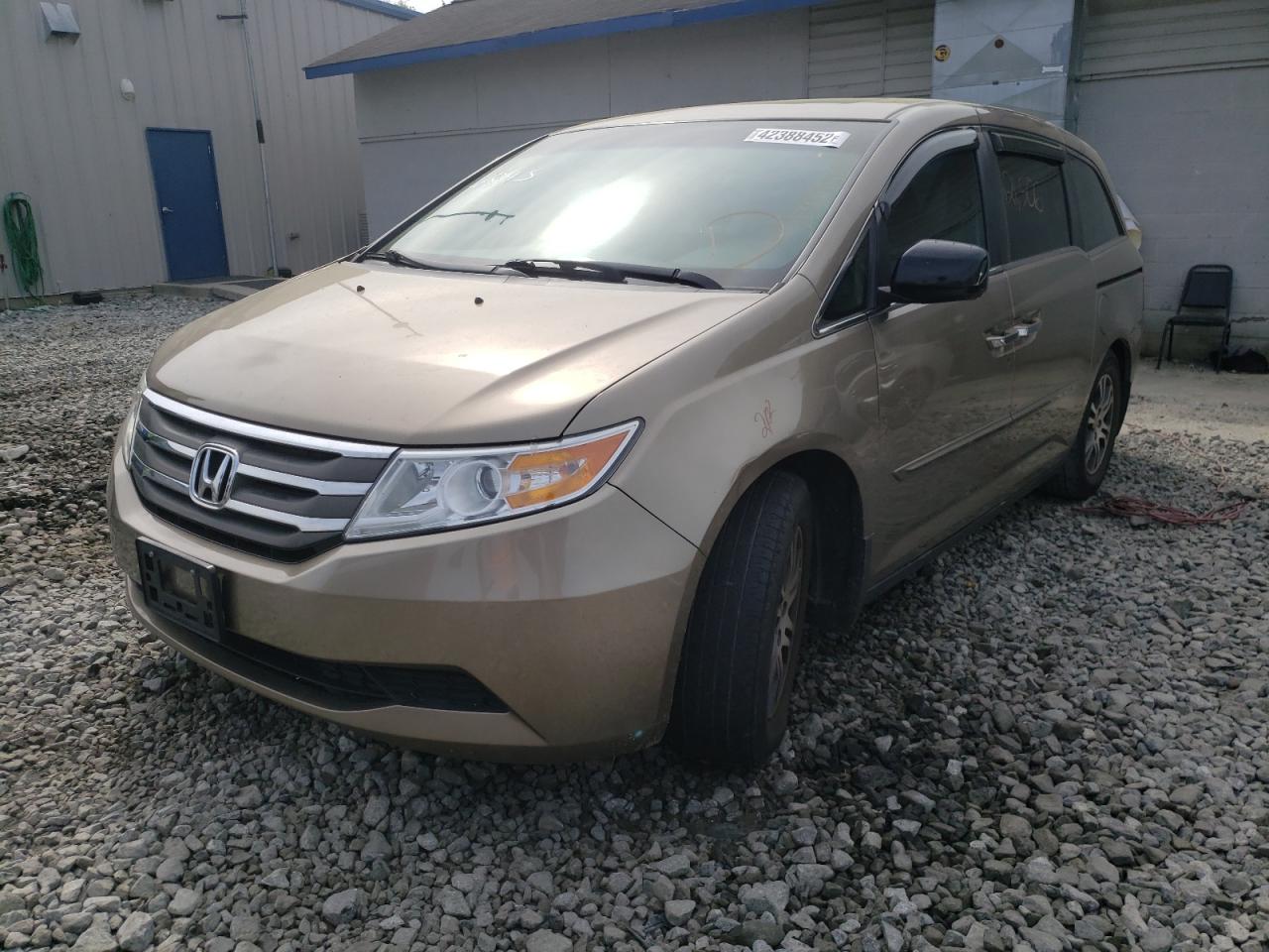 Photo 2 from auction – 2011 HONDA ODYSSEY EX with VIN 5FNRL5H66BB016843