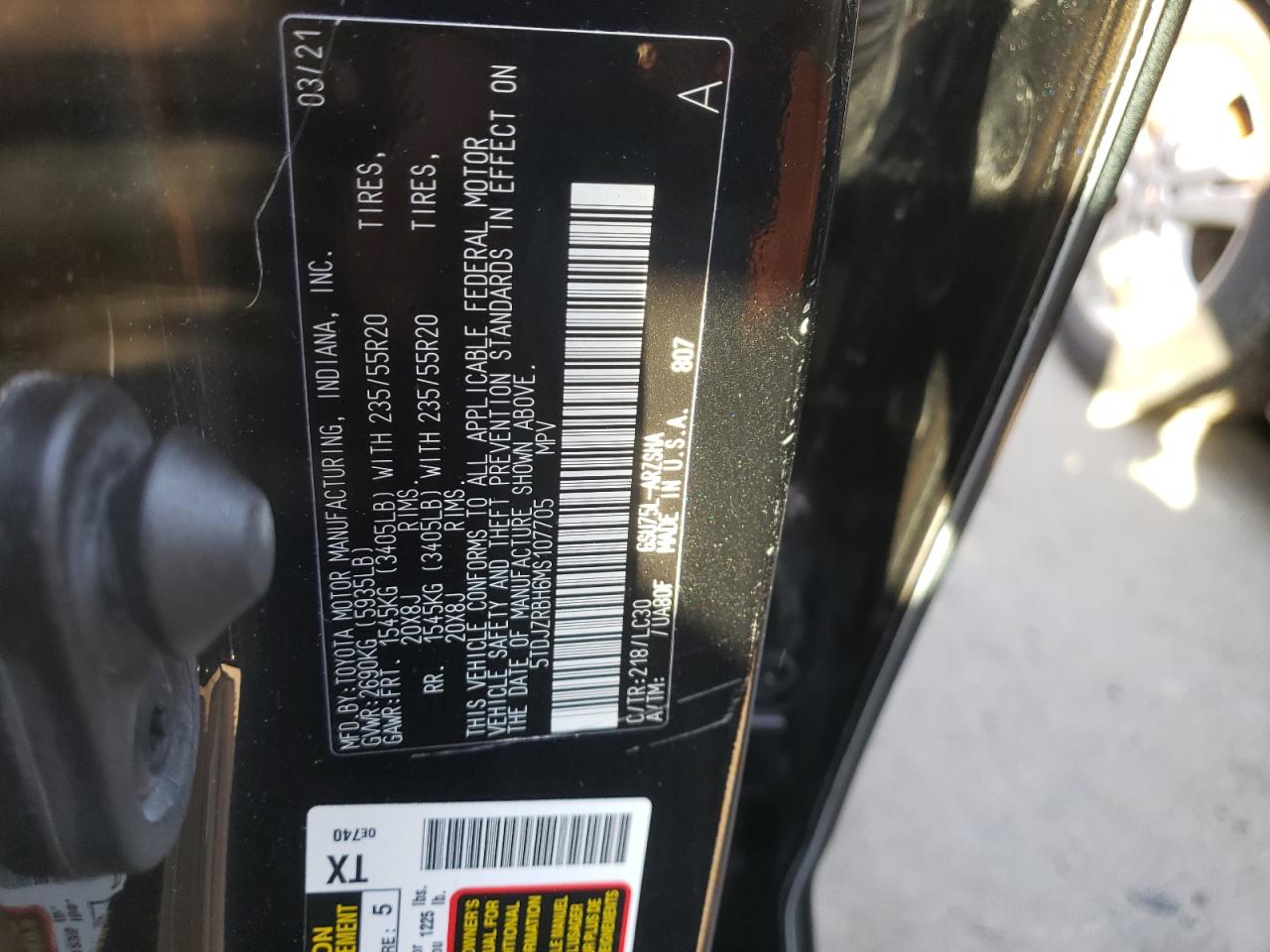 Photo 10 from auction – 2021 TOYOTA HIGHLANDER with VIN 5TDJZRBH6MS107705