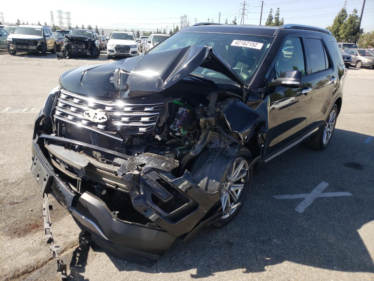 Photo 2 from auction – 2017 FORD EXPLORER L with VIN 1FM5K7F81HGC69533
