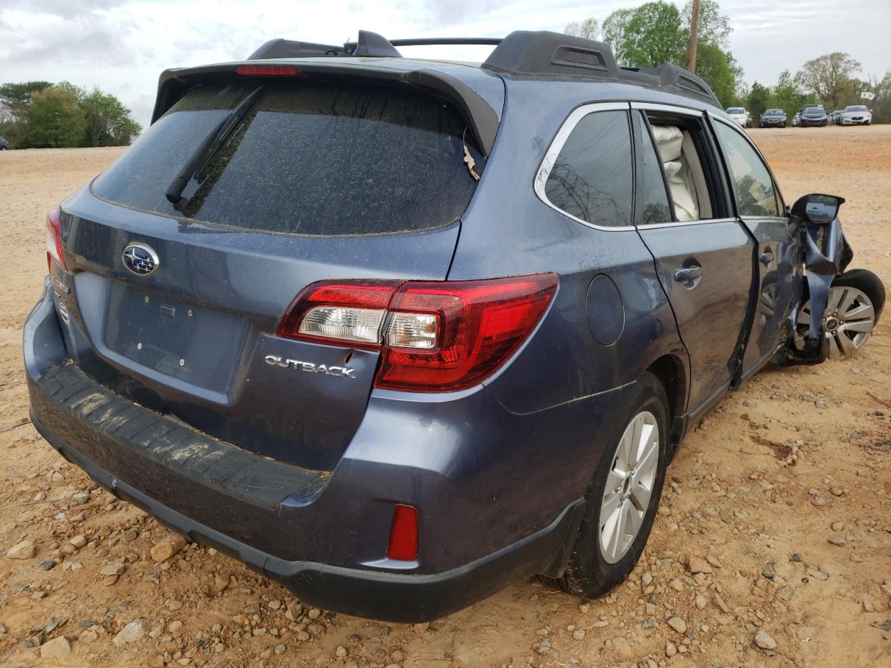 Снимка 4 от търг – 2016 SUBARU OUTBACK 2. с VIN 4S4BSBCC0G3239685