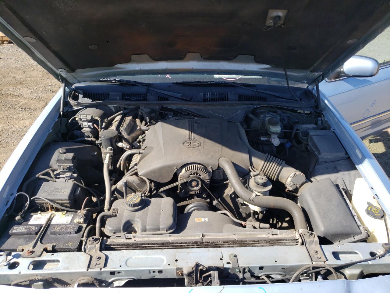 Photo 7 from auction – 2001 MERCURY GRAND MARQ with VIN 2MEFM74W41X601340