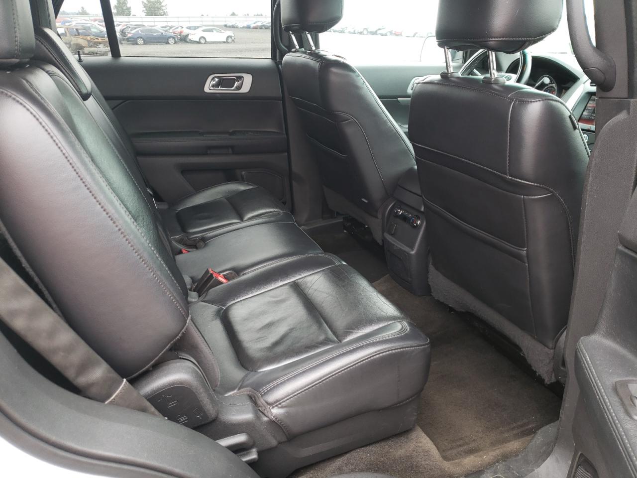 Photo 6 from auction – 2013 FORD EXPLORER X with VIN 1FM5K7D8KDGA17230