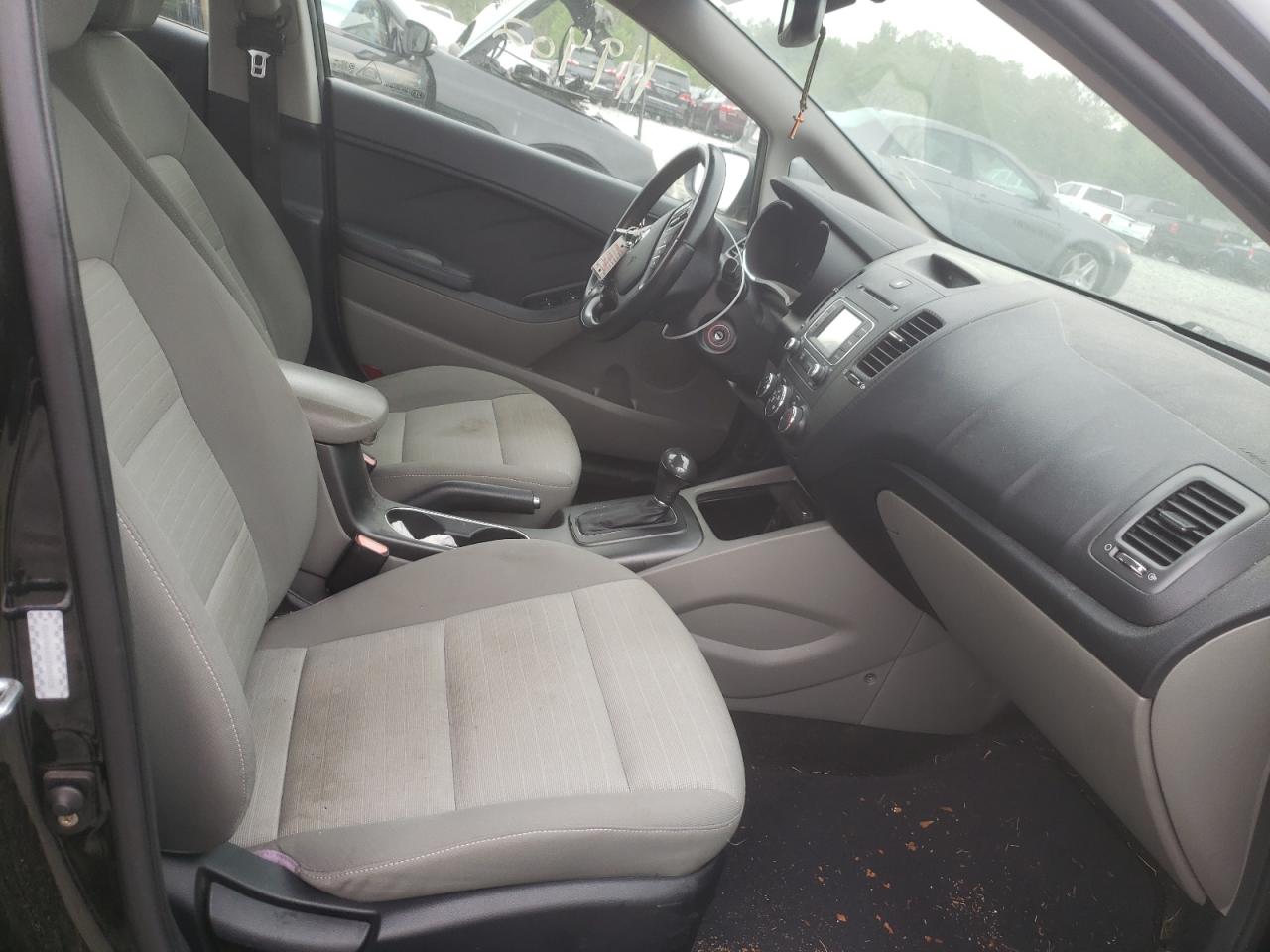Photo 5 from auction – 2014 KIA FORTE EX with VIN KNAFX4A81E5057428