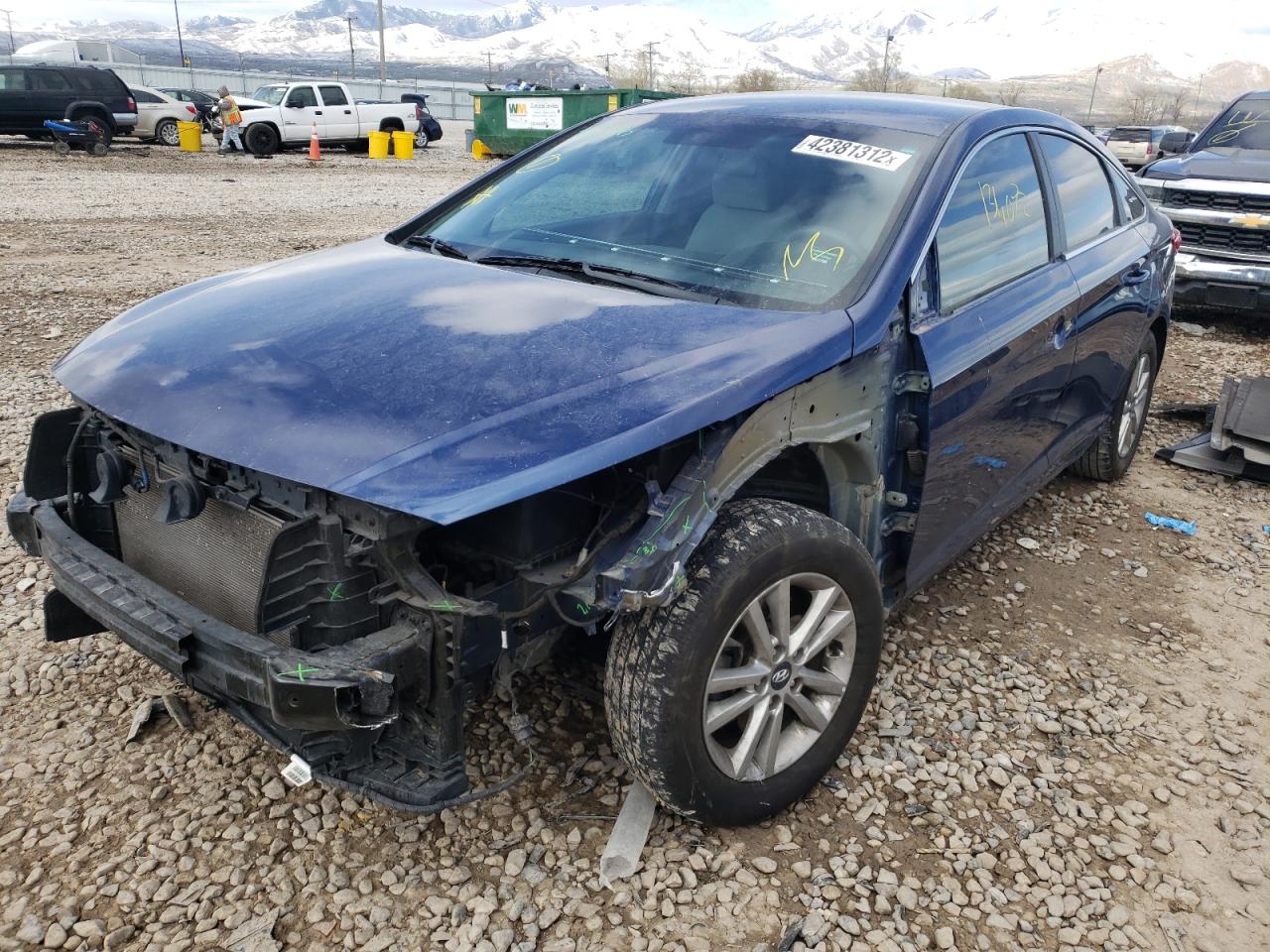 Photo 2 from auction – 2017 HYUNDAI SONATA SE with VIN 5NPE24AF4HH579910