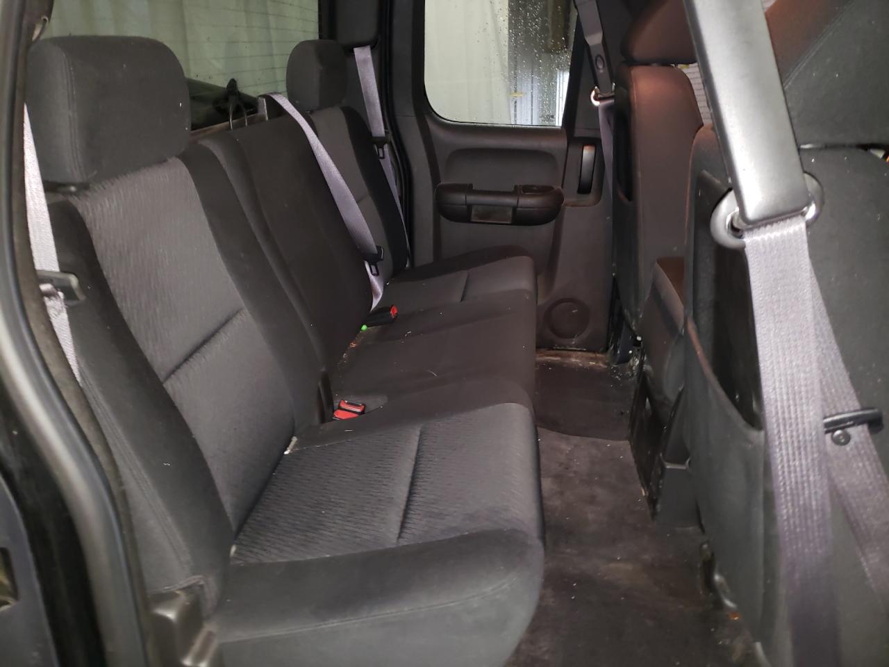 Photo 6 from auction – 2011 CHEVROLET SILVERADO with VIN 1GCRKSE39BZ313501