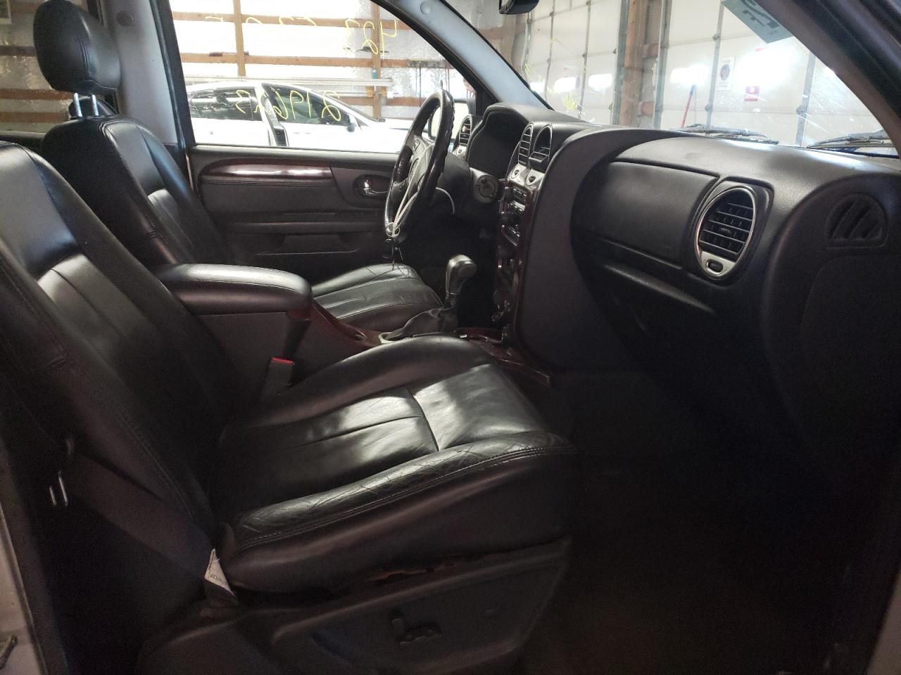 Photo 5 from auction – 2006 GMC ENVOY with VIN 1GKDT13S462154613