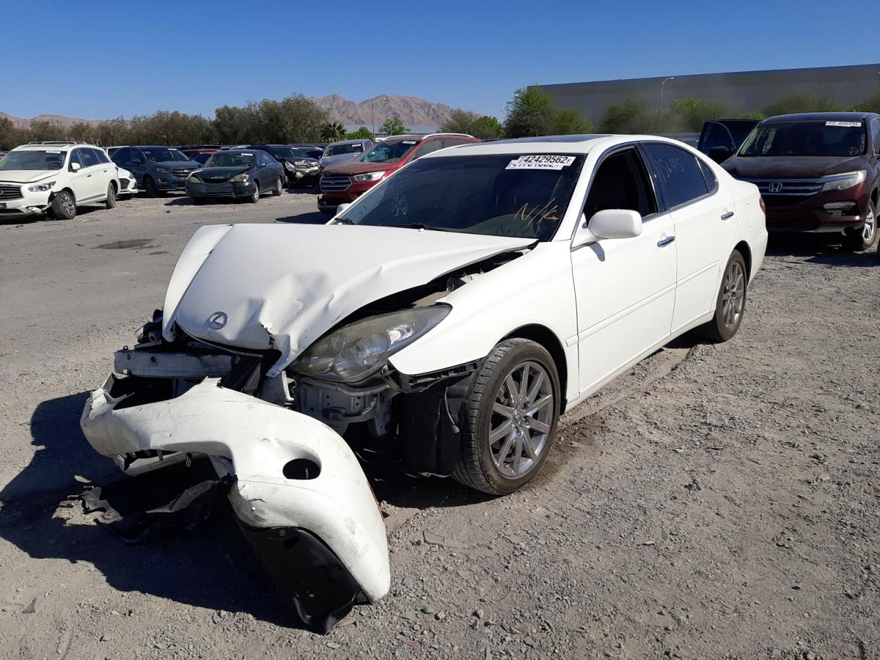 Zdjęcie 2 z aukcji – 2005 LEXUS ES 330 z VIN JTHBA30GX55111510