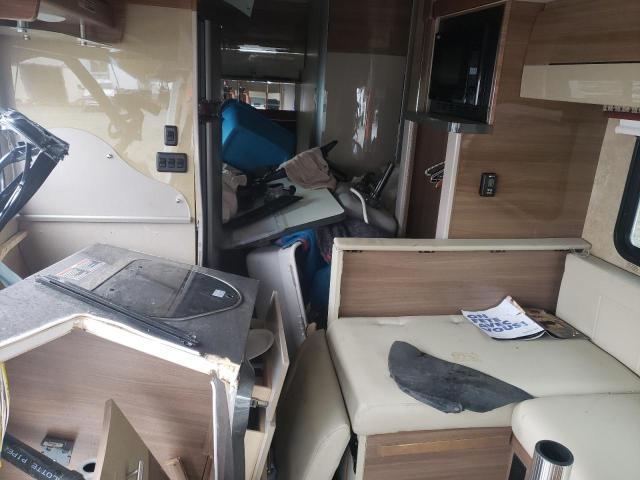 Photo 6 from auction – 2017 WINNEBAGO VIEW with VIN 8BNBF4CC7GE125613
