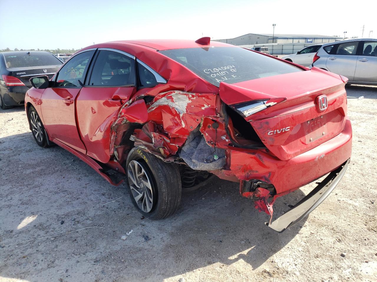Photo 3 from auction – 2018 HONDA CIVIC EX with VIN 2HGFC2F74JH506740