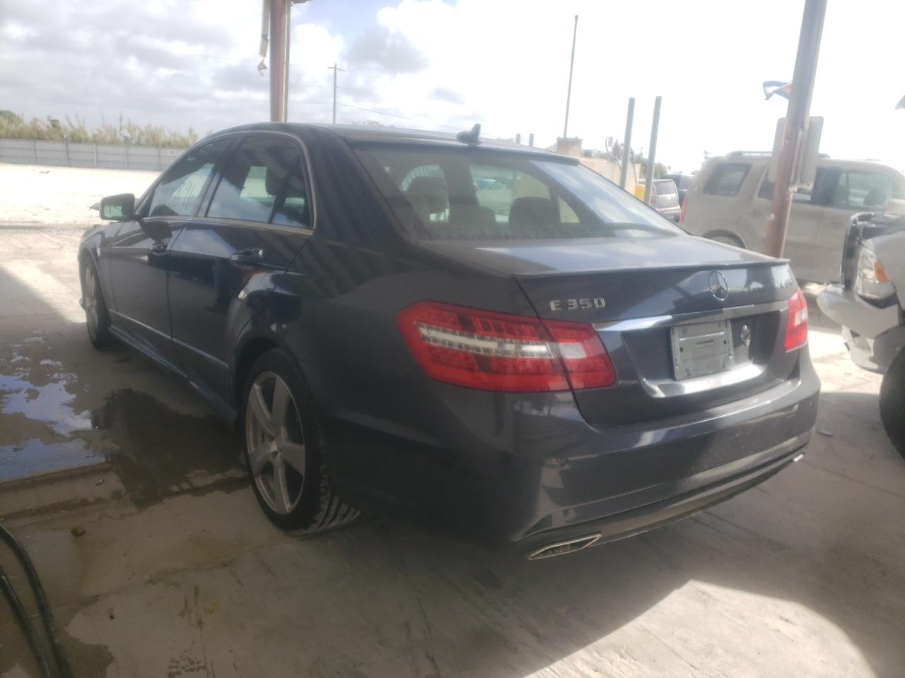 Photo 3 from auction – 2011 MERCEDES-BENZ E 350 4MAT with VIN WDDHF8HB1BA313101