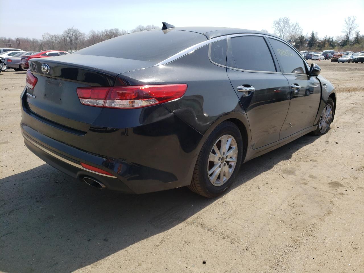 Photo 4 from auction – 2017 KIA OPTIMA LX with VIN KNAGT4L33H5154183