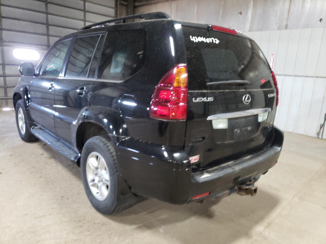 Photo 3 from auction – 2004 LEXUS GX 470 with VIN JTJBT20X840028995