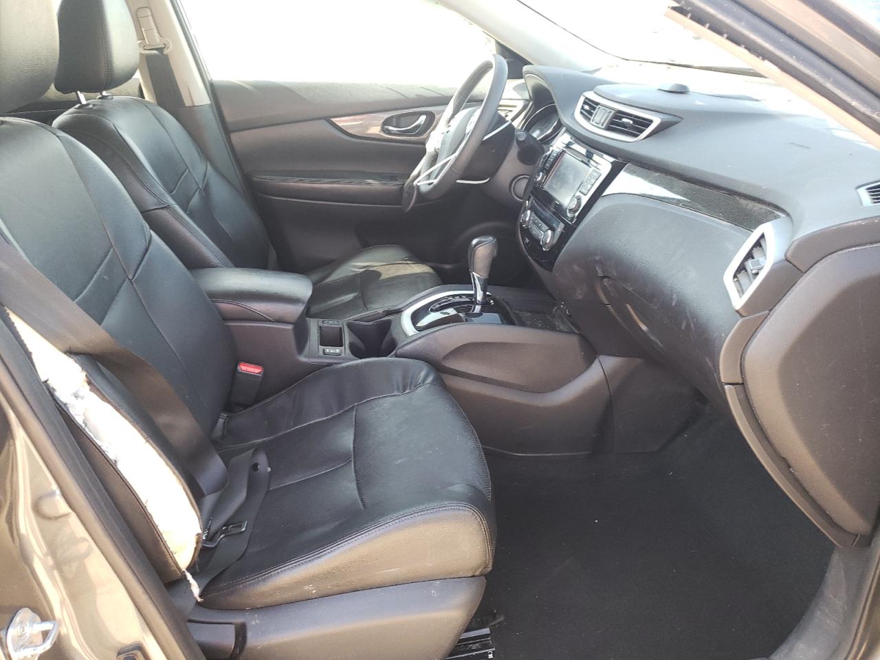 Photo 5 from auction – 2016 NISSAN ROGUE S with VIN 5N1AT2MT0GC746691