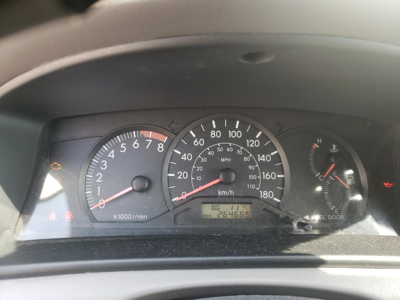 Photo 8 from auction – 2005 TOYOTA COROLLA CE with VIN 2T1BR32E35C869486