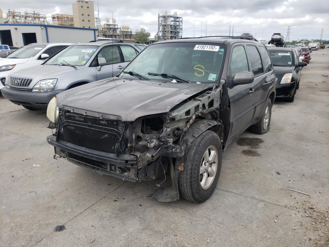 Photo 2 from auction – 2005 MAZDA TRIBUTE S with VIN 4F2YZ061X5KM35435