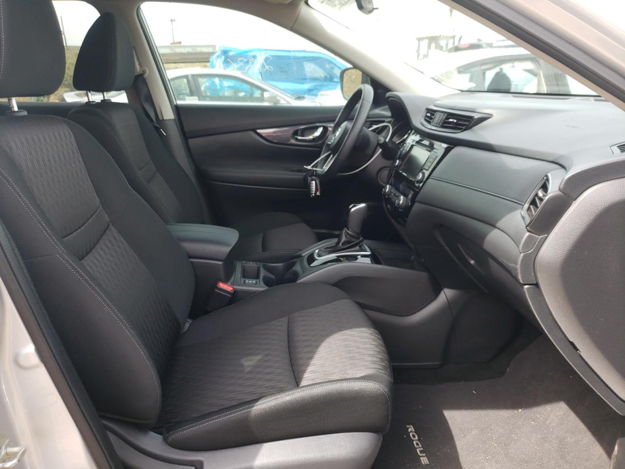 Photo 5 from auction – 2019 NISSAN ROGUE S with VIN KNMAT2MT8KP548091