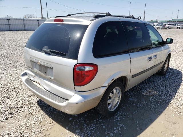 Photo 4 from auction – 2006 CHRYSLER TOWN & COU with VIN 1A4GP45R26B508633