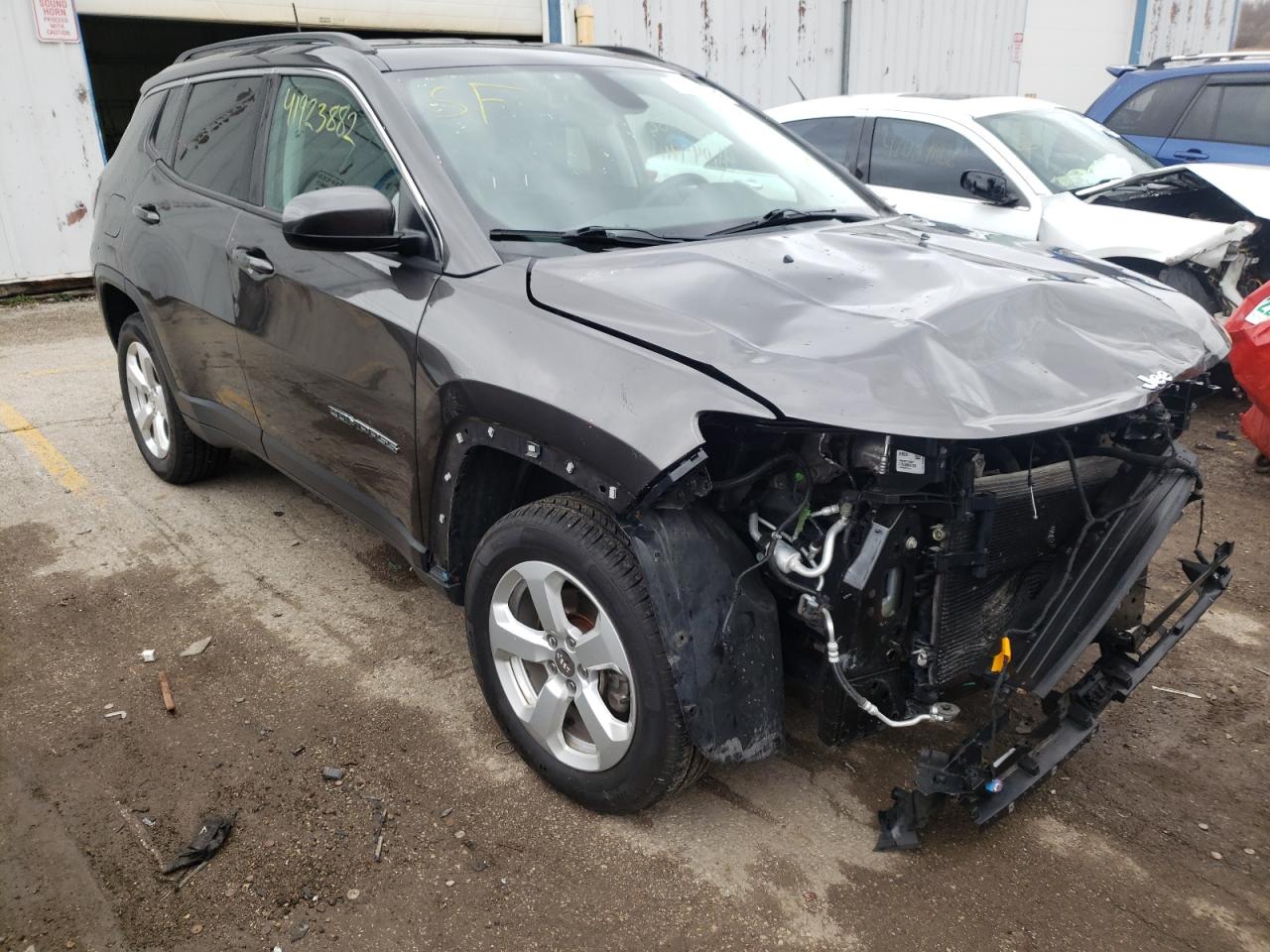 JEEP COMPASS LA 2018 с VIN 3C4NJDBB5JT176667 - Фото с аукциона