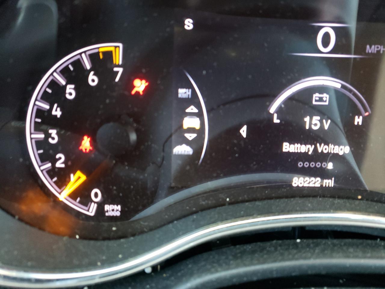 Photo 8 from auction – 2015 JEEP GRAND CHER with VIN 1C4RJFBG5FC835892