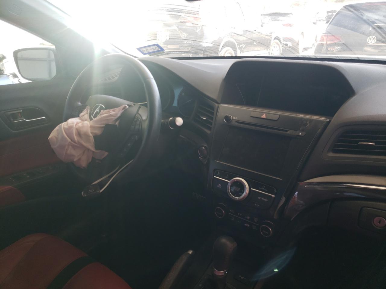 Photo 9 from auction – 2019 ACURA ILX PREMIU with VIN 19UDE2F83KA008135