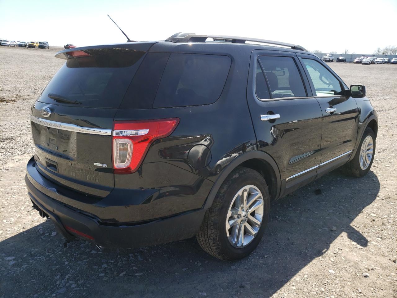 Photo 4 from auction – 2013 FORD EXPLORER X with VIN 1FM5K8D82DGB32250