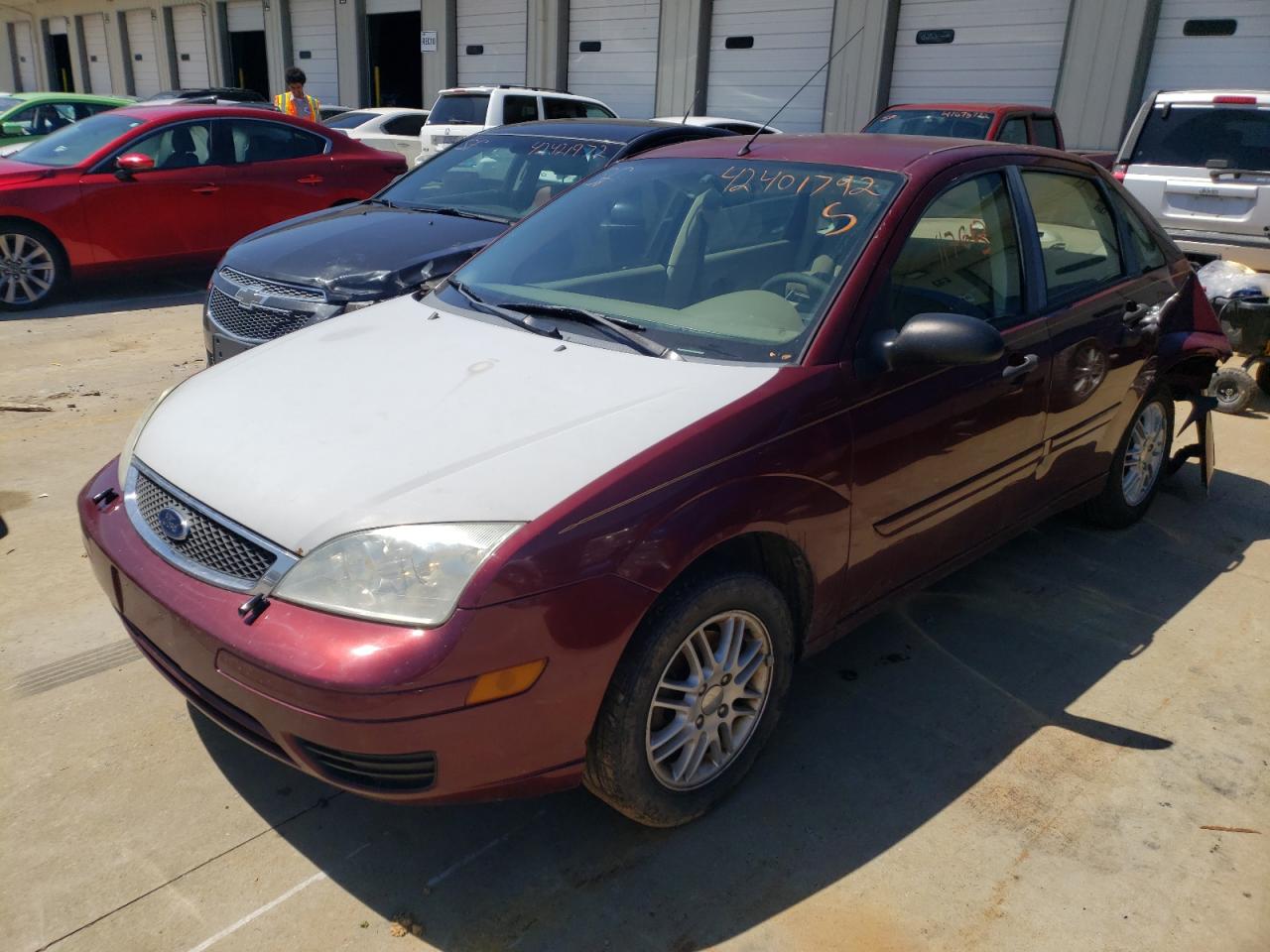 Photo 2 from auction – 2007 FORD FOCUS ZX4 with VIN 1FAFP34N07W270811