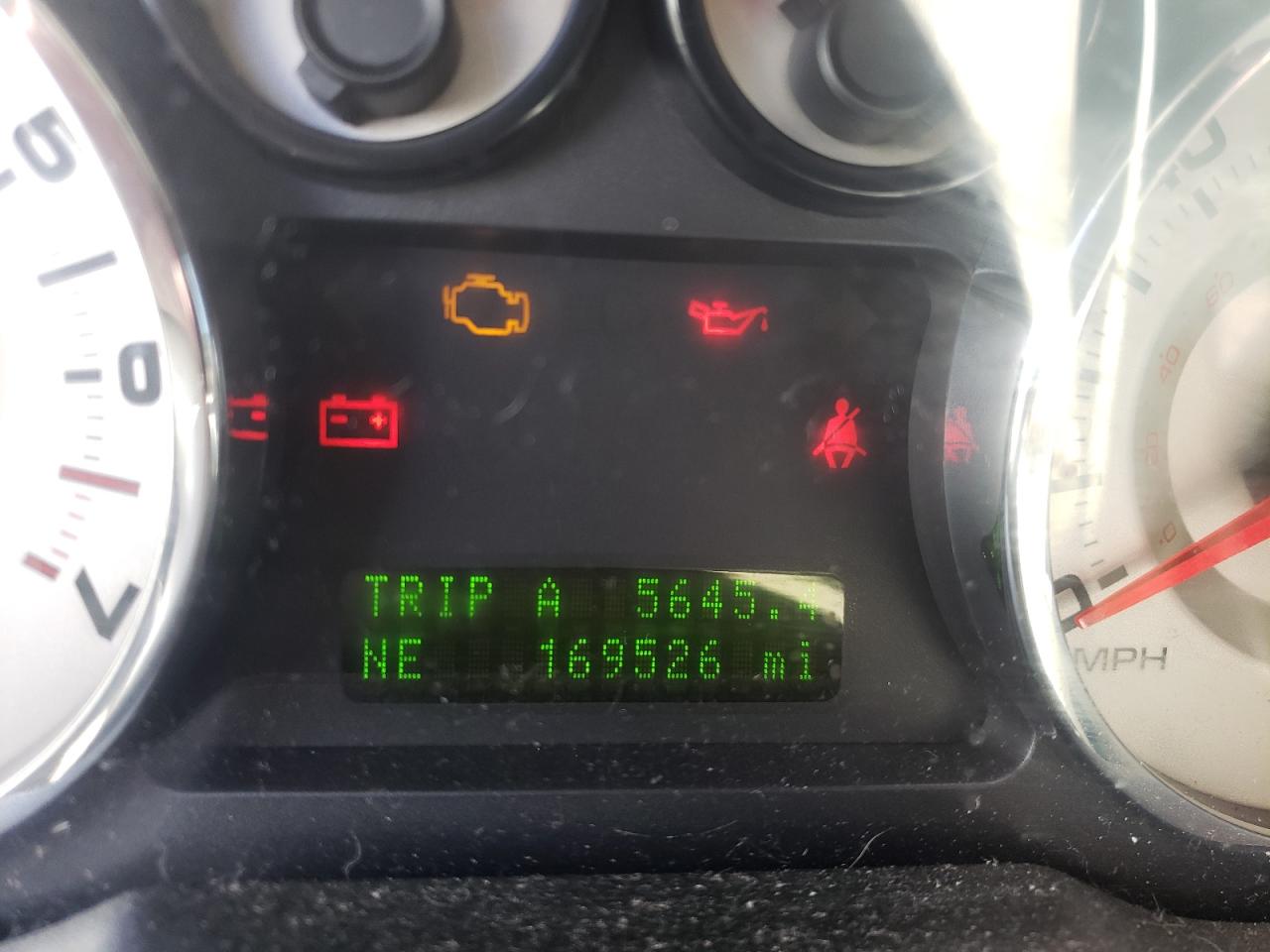 Photo 8 from auction – 2007 FORD EDGE SEL P with VIN 2FMDK49C17BB60196