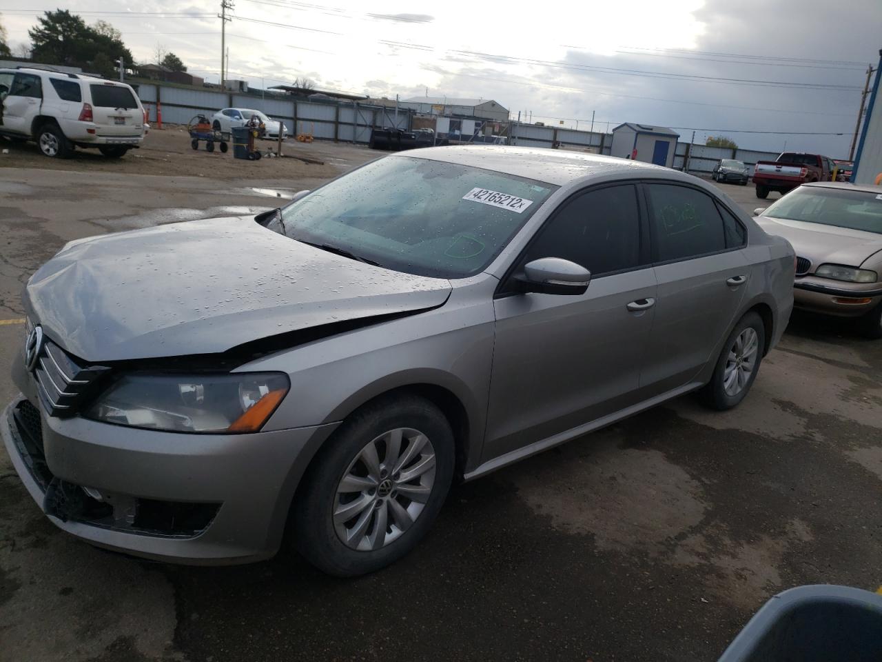 Photo 2 from auction – 2012 VOLKSWAGEN PASSAT S with VIN 1VWAP7A35CC078906