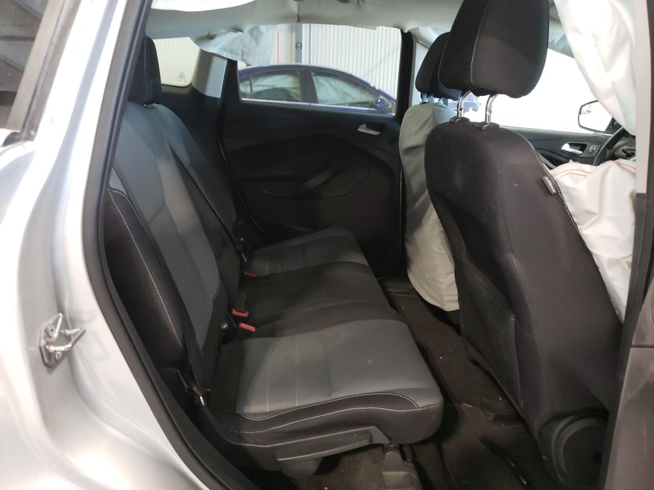 Photo 6 from auction – 2016 FORD ESCAPE SE with VIN 1FMCU9GX1GUA65382