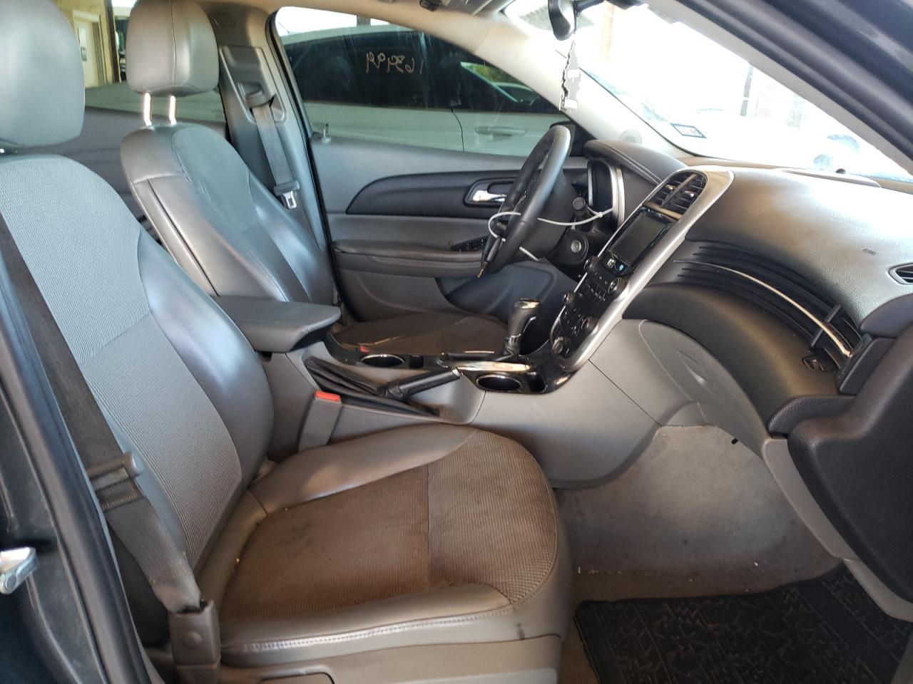 Photo 5 from auction – 2014 CHEVROLET MALIBU 1LT with VIN 1G11C5SL4EF188938