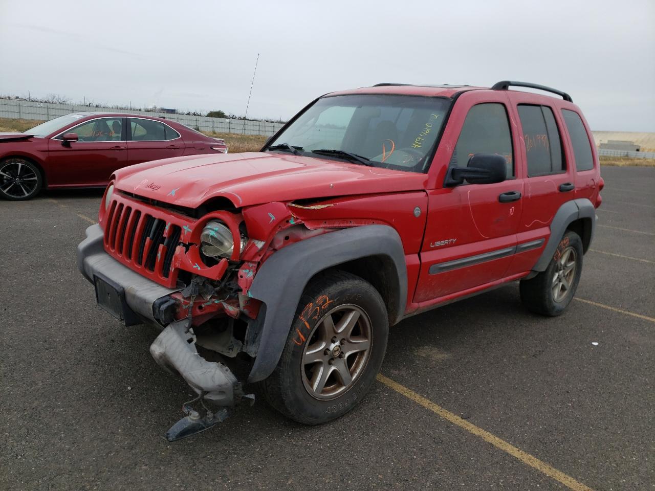 Photo 2 from auction – 2004 JEEP LIBERTY SP with VIN 1J4GL48KX4W282146