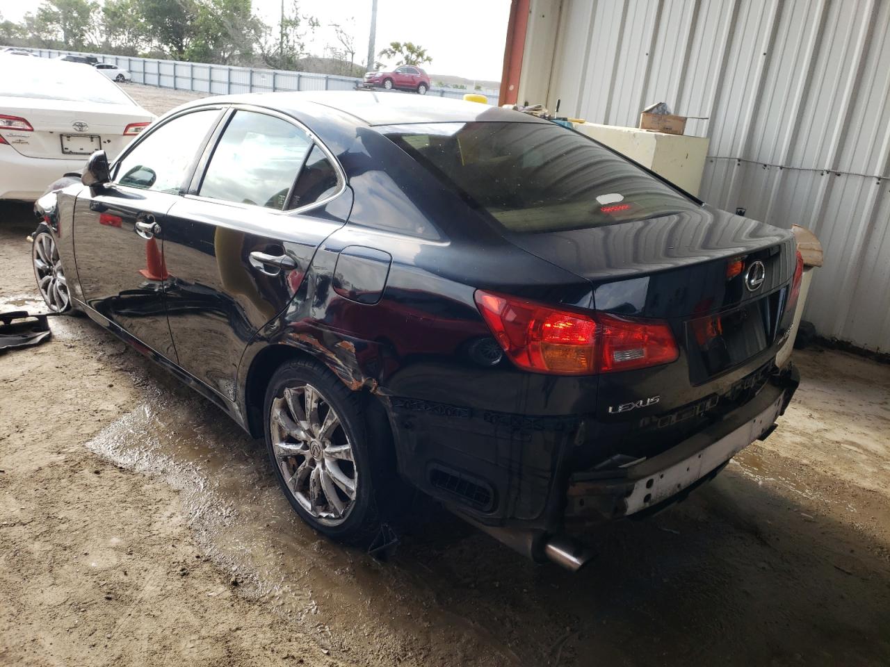 Photo 3 from auction – 2006 LEXUS IS 250 with VIN JTHCK262562004438