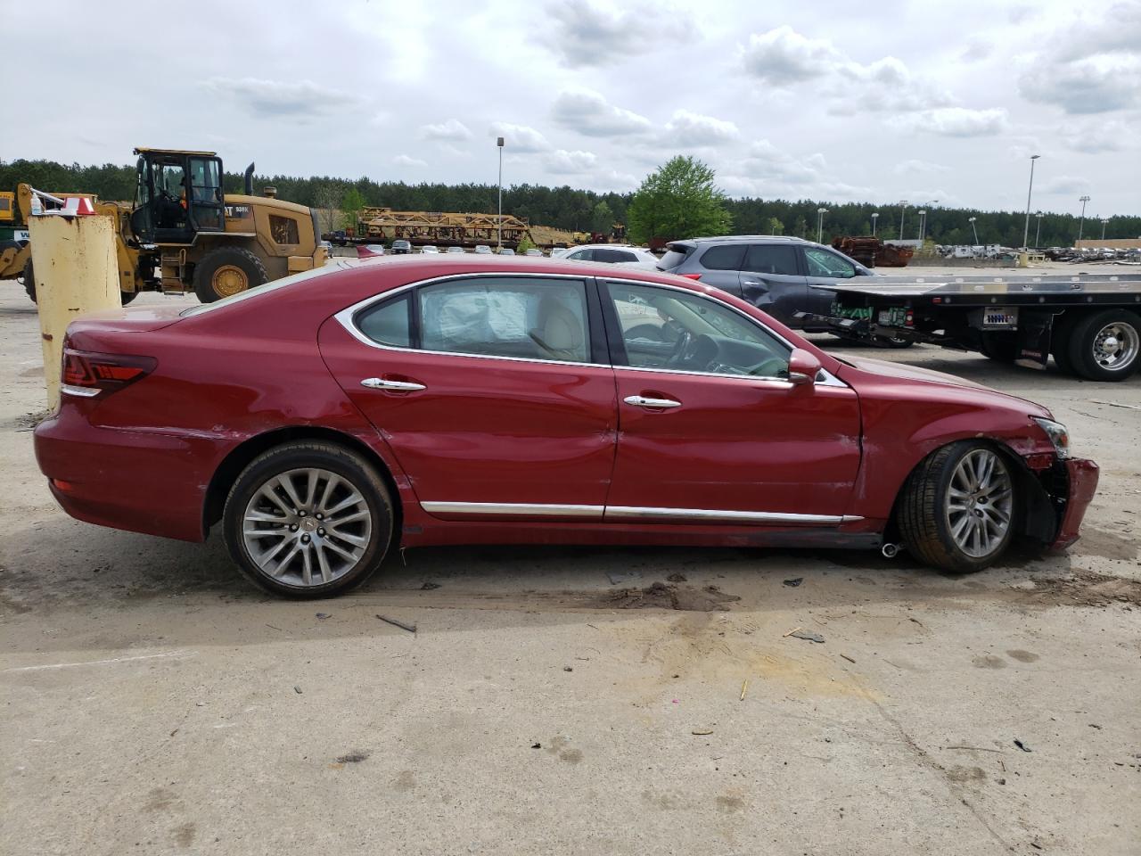 Photo 9 from auction – 2013 LEXUS LS 460L with VIN JTHGL5EF0D5049657