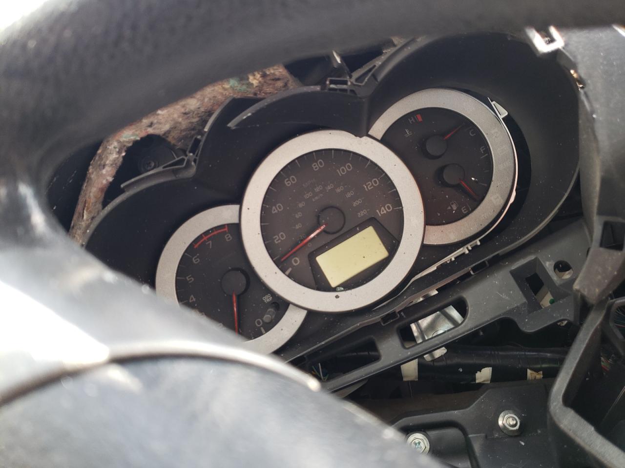 Photo 8 from auction – 2011 TOYOTA RAV4 with VIN 2T3BF4DV2BW162974