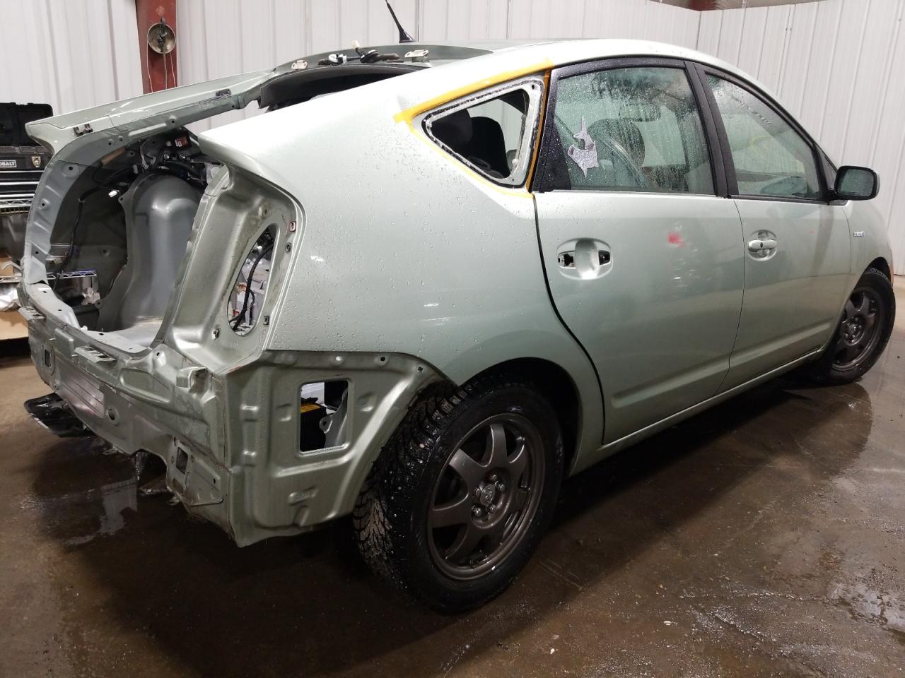 Photo 4 from auction – 2007 TOYOTA PRIUS with VIN JTDKB20U177610332