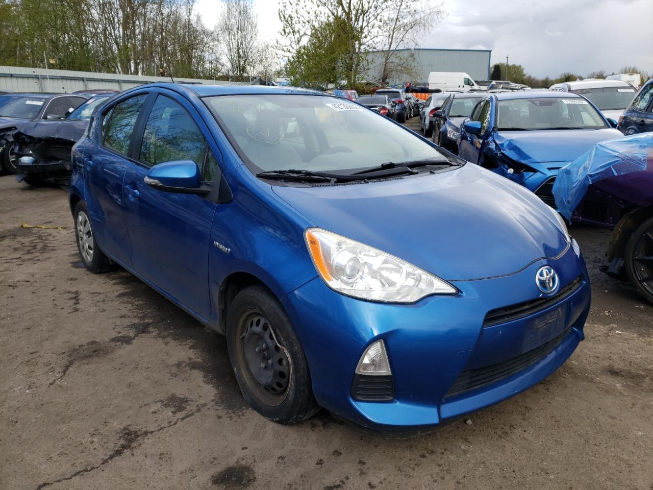 TOYOTA PRIUS C 2014 with VIN JTDKDTB31E1565249 - Photo from auction