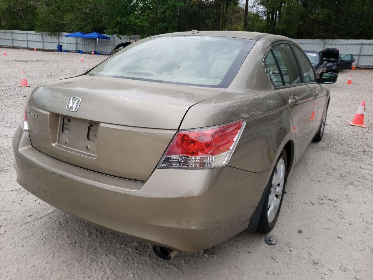 Photo 4 from auction – 2010 HONDA ACCORD EXL with VIN 1HGCP2F82AA006221