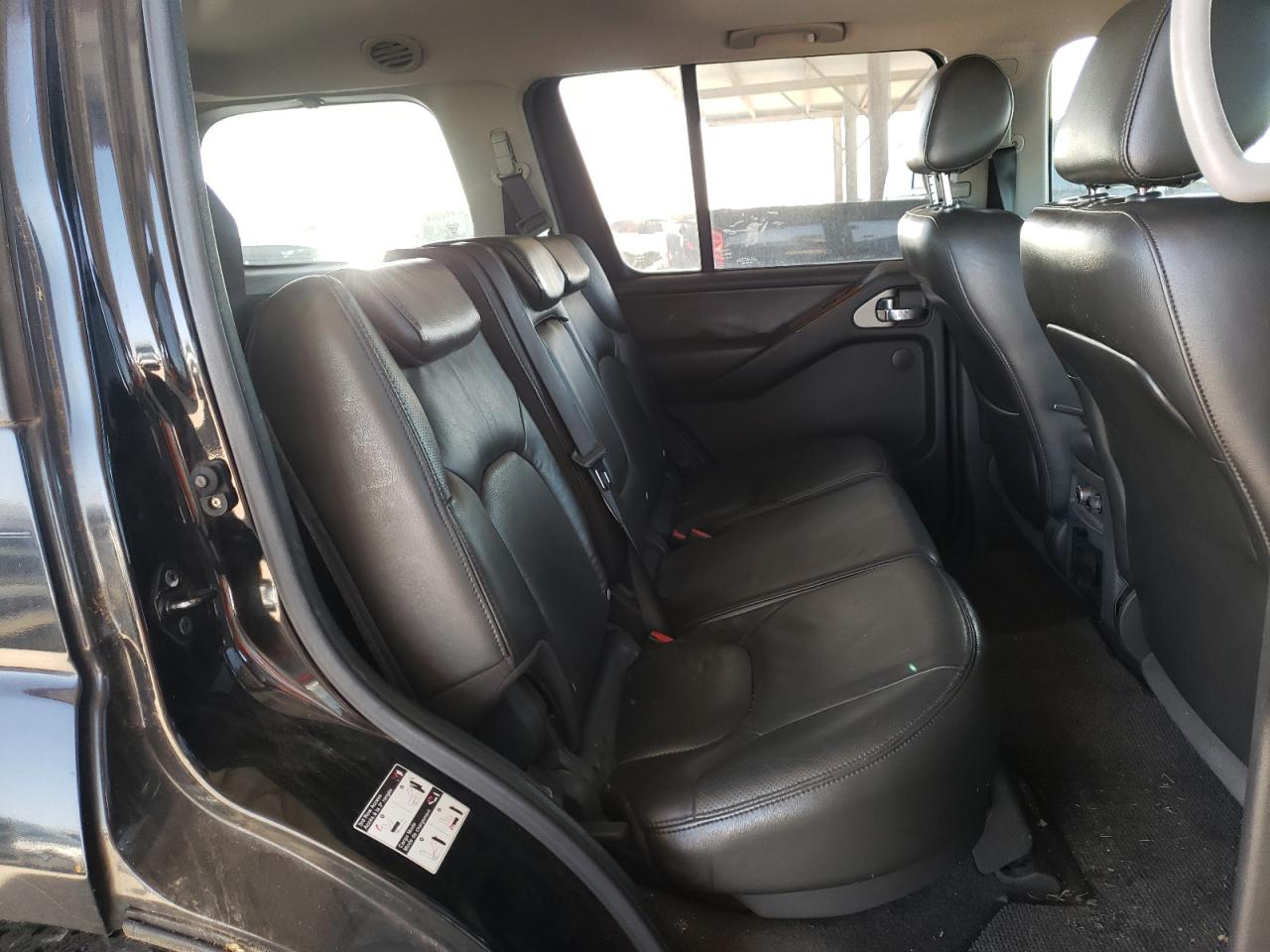 Photo 6 from auction – 2006 NISSAN PATHFINDER with VIN 5N1AR18U86C600727