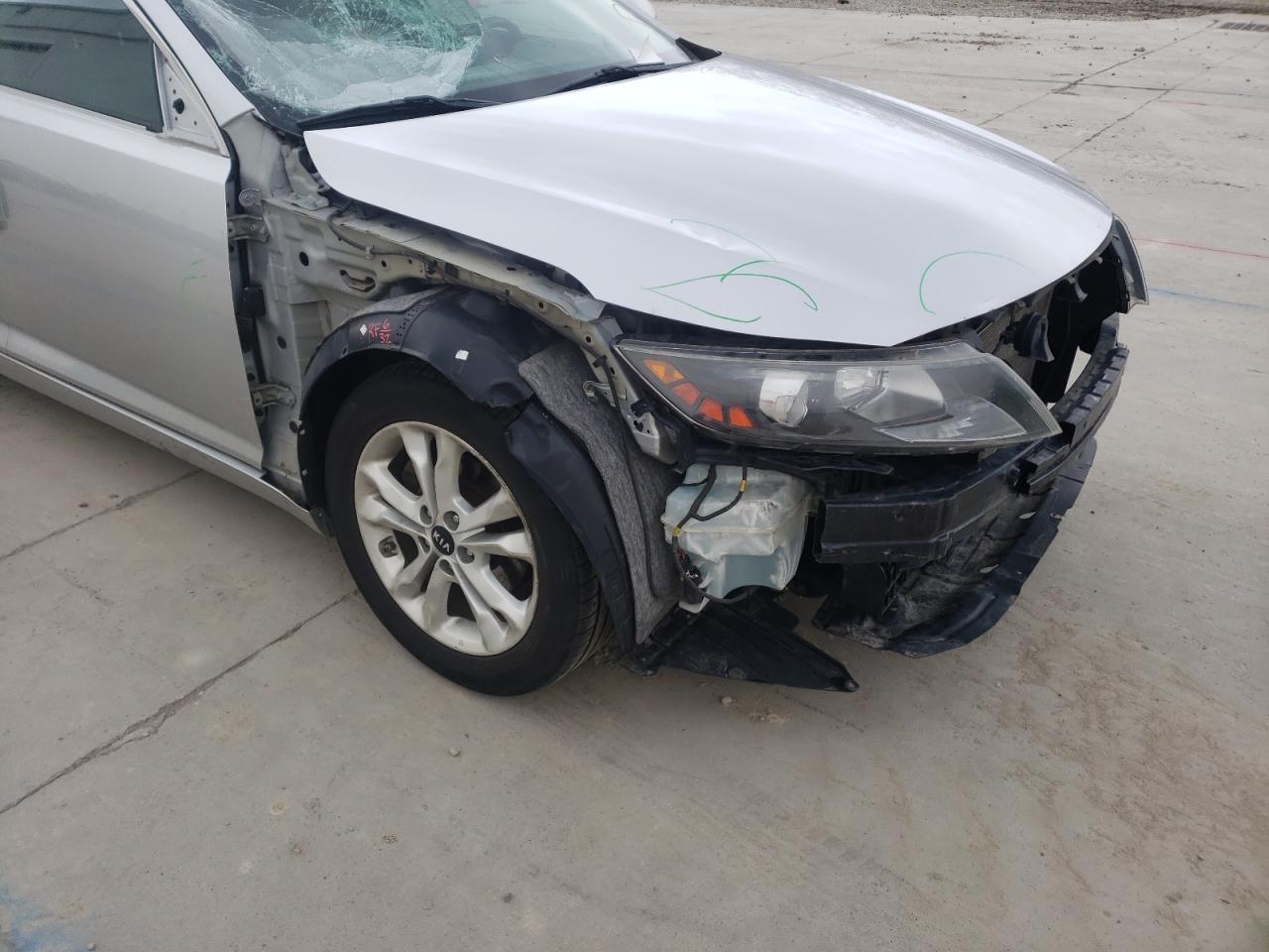 Photo 9 from auction – 2011 KIA OPTIMA EX with VIN KNAGN4A75B5076075