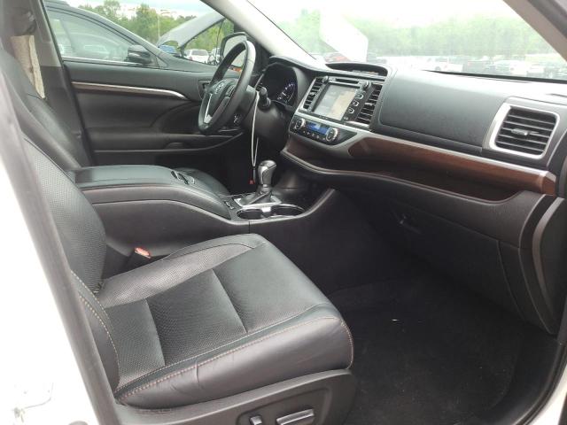 Photo 5 from auction – 2016 TOYOTA HIGHLANDER with VIN 5TDYKRFH9GS154776