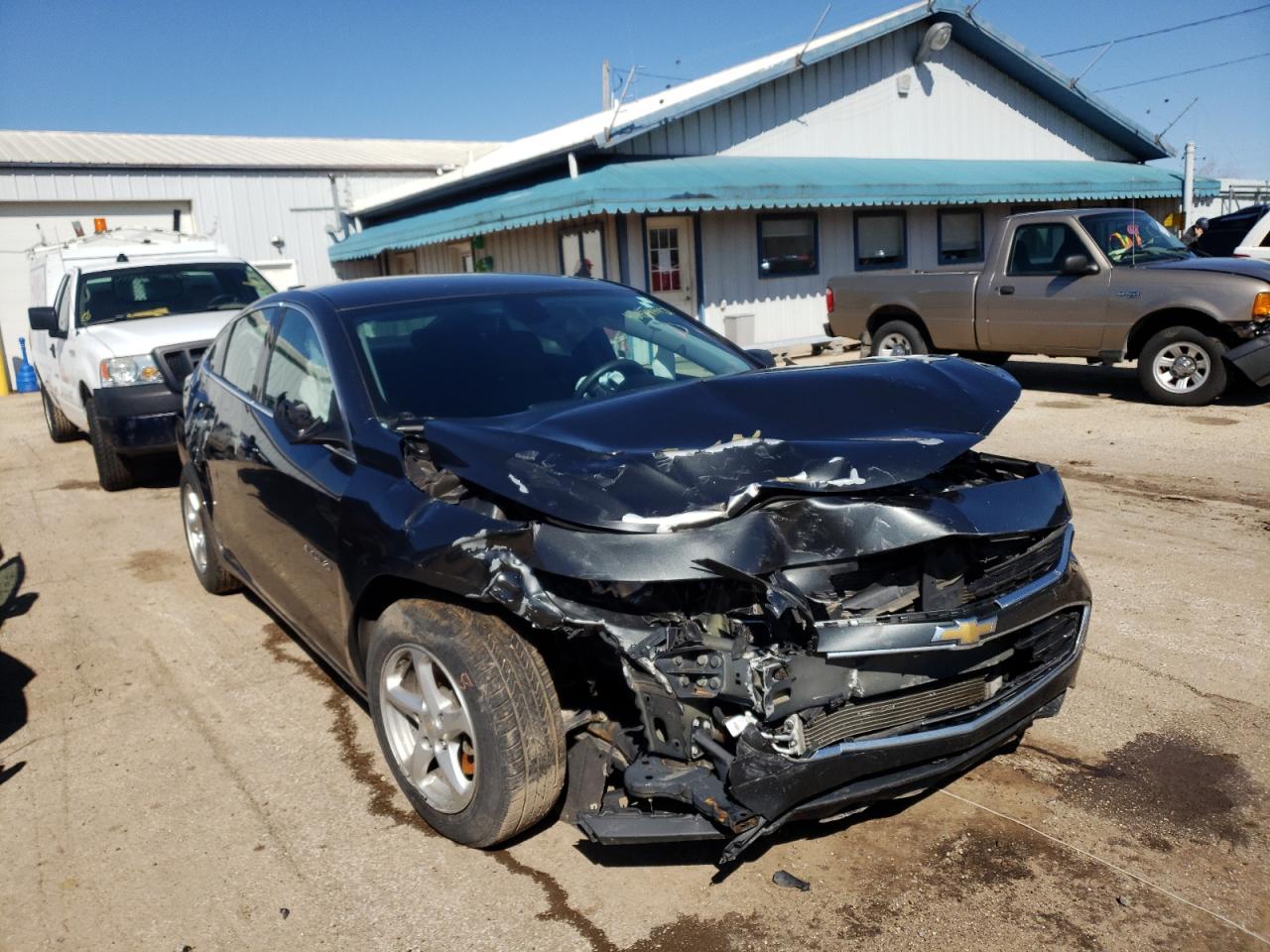 Photo 1 from auction – 2017 CHEVROLET MALIBU LS with VIN 1G1ZC5ST5HF157060