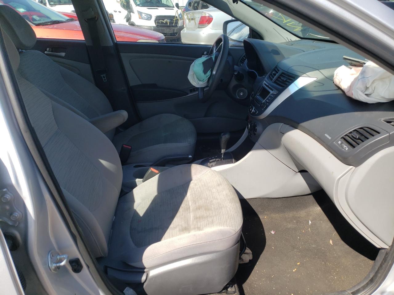 Photo 5 from auction – 2017 HYUNDAI ACCENT SE with VIN KMHCT4AEXHU224415