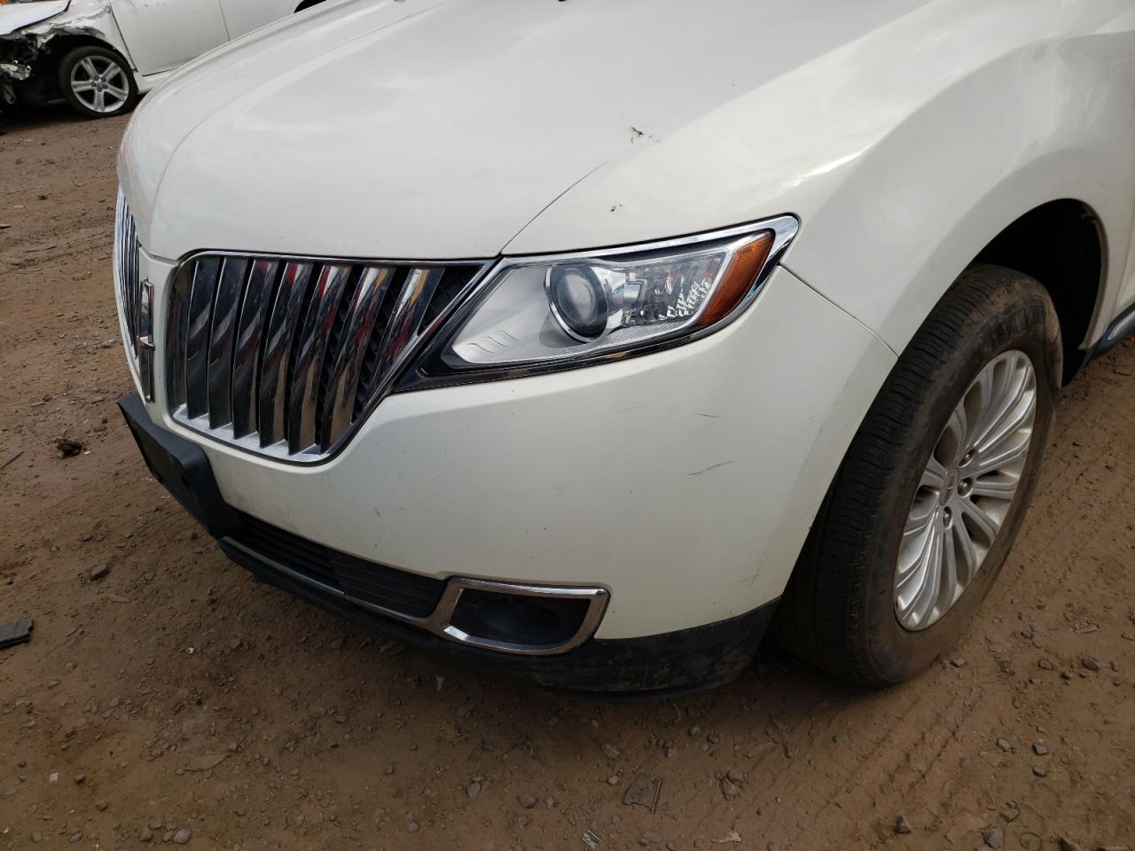 Photo 9 from auction – 2012 LINCOLN MKX with VIN 2LMDJ8JK0CBL10455