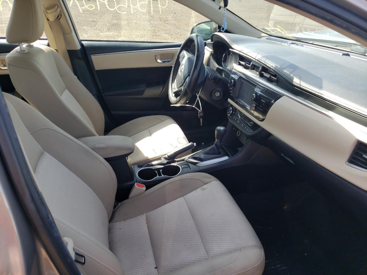 Photo 5 from auction – 2015 TOYOTA COROLLA L with VIN 2T1BURHE2FC435554