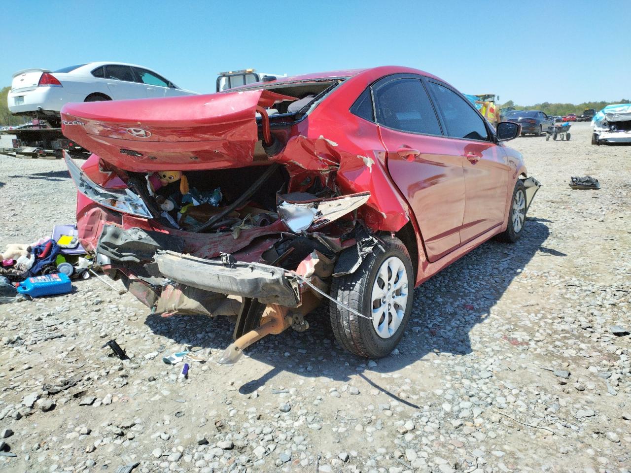 Photo 4 from auction – 2015 HYUNDAI ACCENT GLS with VIN KMHCT4AE5FU822392