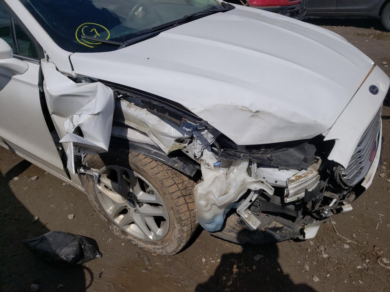 Photo 9 from auction – 2016 FORD FUSION SE with VIN 3FA6P0H72GR360023