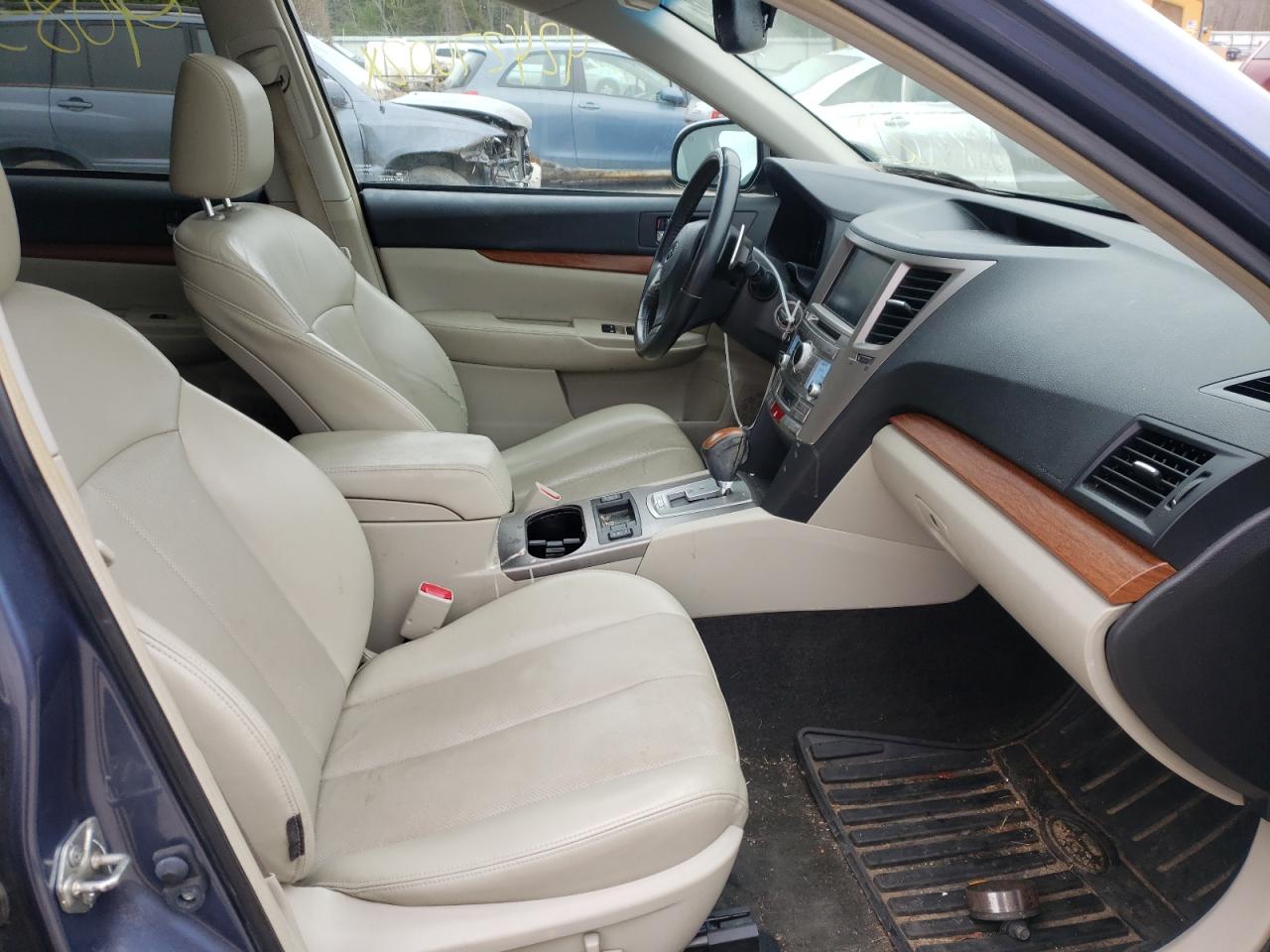 Photo 5 from auction – 2013 SUBARU OUTBACK with VIN 4S4BRDLC6D2209020