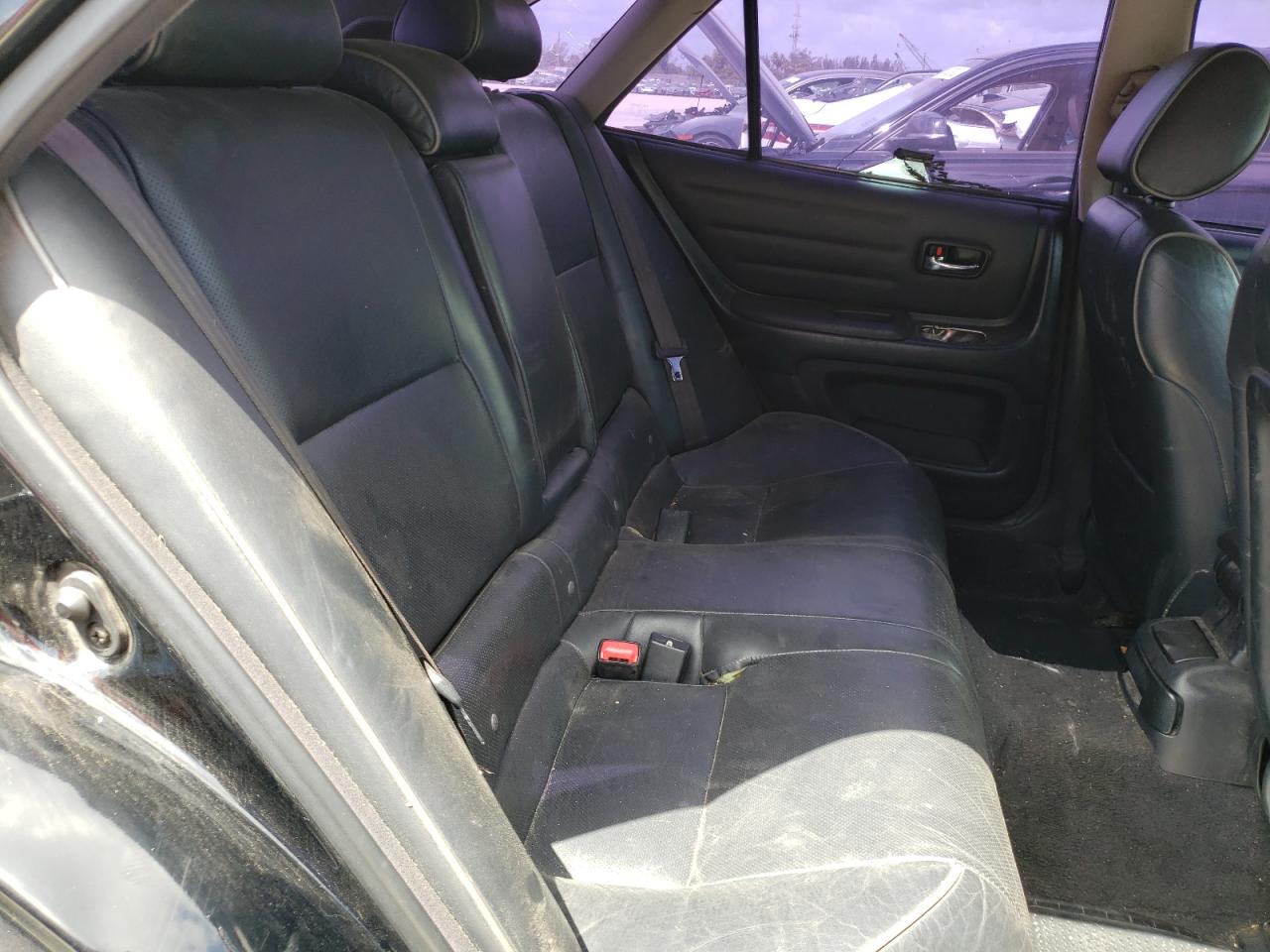 Photo 6 from auction – 2005 LEXUS IS 300 SPO with VIN JTHED192250100613
